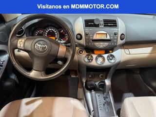 Toyota Rav4 2.0 VVT-i Executive Cross Sport