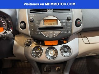 Toyota Rav4 2.0 VVT-i Executive Cross Sport