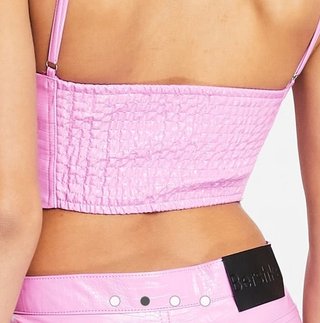 Top rosa efecto piel cocodrilo