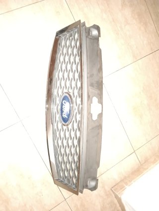 Calandra Ford Mondeo MK3 2004-2007