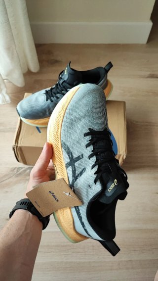 Asics Superblast