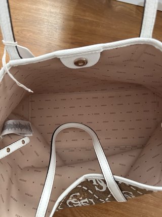 Bolso Guess Marrón y Blanco Original Nuevo