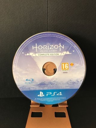 Horizon Zero Dawn Complete Edition PS4