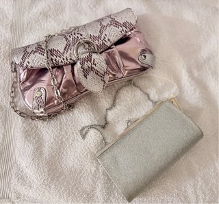 Bolso de fiesta rosa y plateado