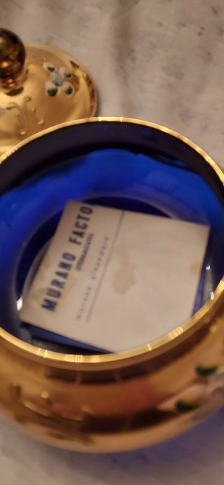Scatola di vetro di Murano dorata