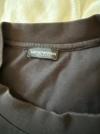 Camiseta Emporio Armani Negra