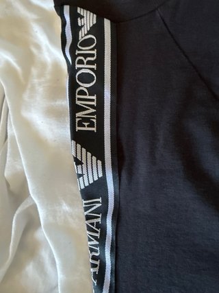 Camiseta Emporio Armani Negra