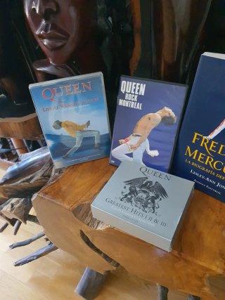 Libros y DVDs Queen Freddie Mercury