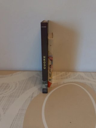 Set n. 2 libri. "Cuore" - " Otto cugini"