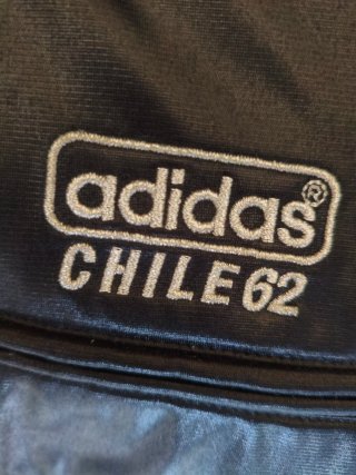 Chaqueta Adidas capucha retro negra