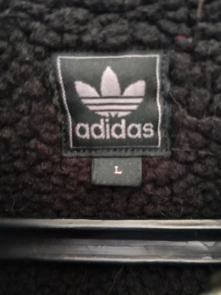 Chaqueta Adidas capucha retro negra