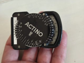 Fotómetro de selenio Actino