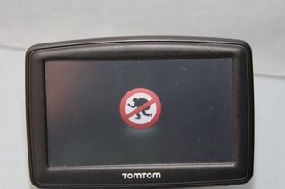 Navegador TomTom 4ET03