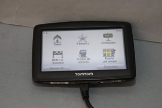 Navegador TomTom 4ET03