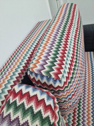 URGE VENTA Sofá Cama tapizado