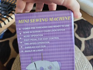 Mini Máquina de Coser SM-202A