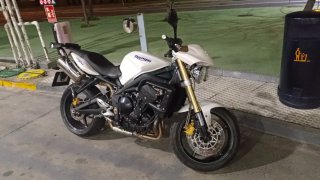 Triumph Street Triple 675 A2 - 2011
