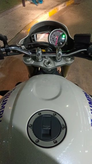 Triumph Street Triple 675 A2 - 2011