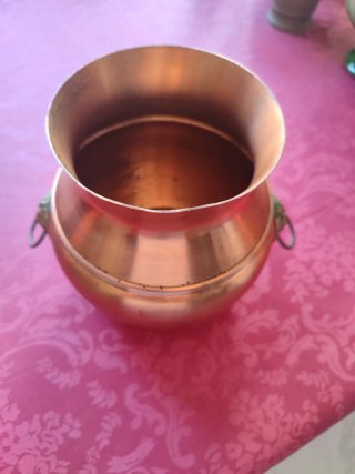 Cubitera de cobre con asas