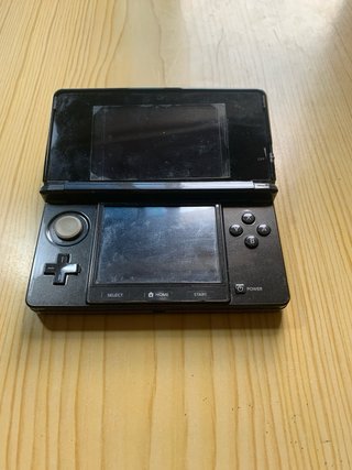 Nintendo 3DS Negra + 9 Juegos