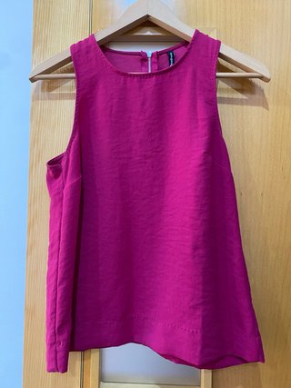 Top rosa fucsia talla M