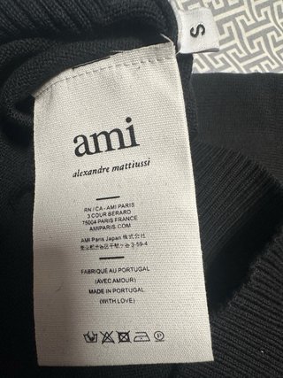 Jersey Ami Paris Corazón Rojo Negro
