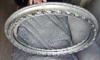 Espejo ovalado con marco decorado artesanía.Nuevo.