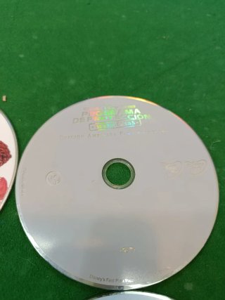 DVDs Familiares y Musicales (Varios Títulos)