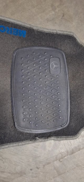 Alfombrillas Mercedes CLK (W 208)