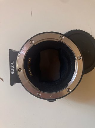 Adaptador Metabones E a EF