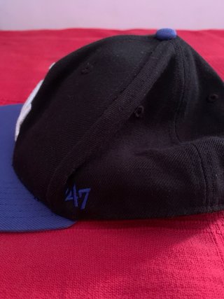 Gorra LA Negra y Azul
