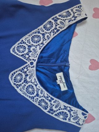 Vestido Pepa Loves azul con cuello blanco. Talla S