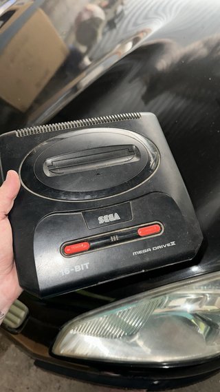 Consola Sega Mega Drive II Negra