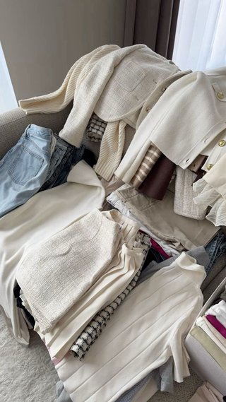 Lote de ropa!!!Pantalones camisetas jerseys faldas