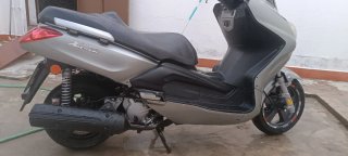 TGB 250 Maxi Scooter Automática Plata