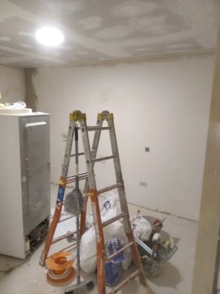 Pintor y alizador