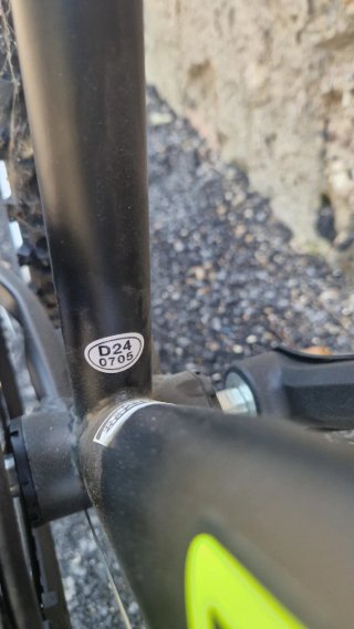 Bicicleta Montaña Infantil Scrapper 24