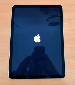 iPad Air 5ª Gen (2022) • Chip M1 • 64GB