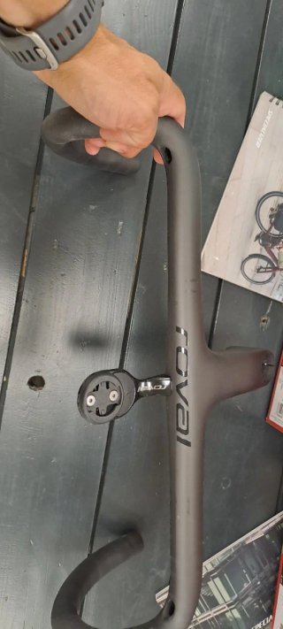 Manillar Integrado Roval Alpinist Cockpit II,