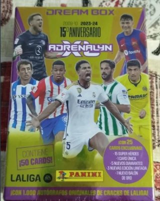 Caja Dream Box 23-24 Adrenalyn LaLiga