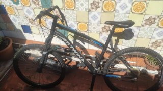 Bicicleta 28 Btwin