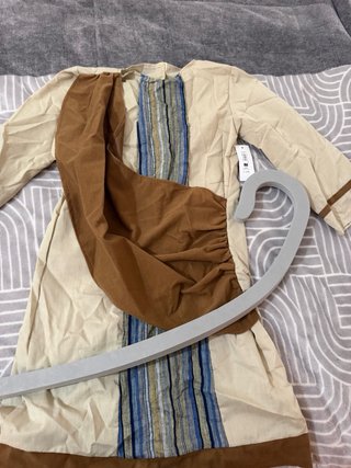 Disfraz niño talla 5-6 con etiqueta