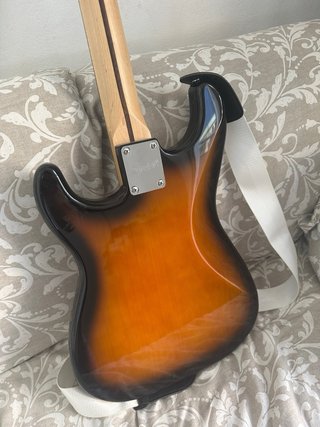 Guitarra electrica Squier Fender Stratocaster