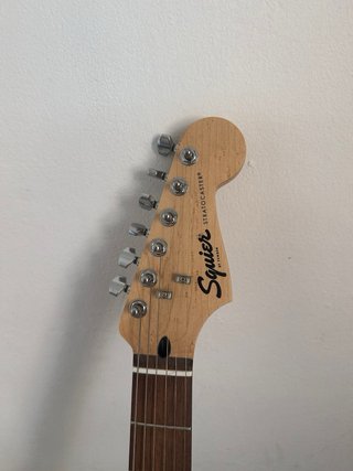 Guitarra electrica Squier Fender Stratocaster