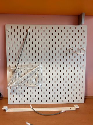 Tablero perforado para escritorio