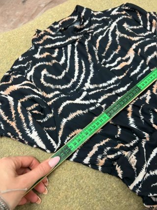 Vestido corto estampado cebra talla S