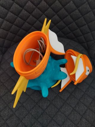 Suporte para Fones Magikarp Laranja Dourado