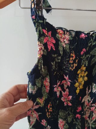 Mono azul floral