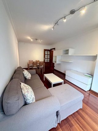 Piso en alquiler en Areal – Zona Centro en Vigo