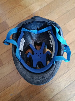 Casco infantil